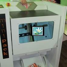 Упаковка в пленку журнальным упаковщиком